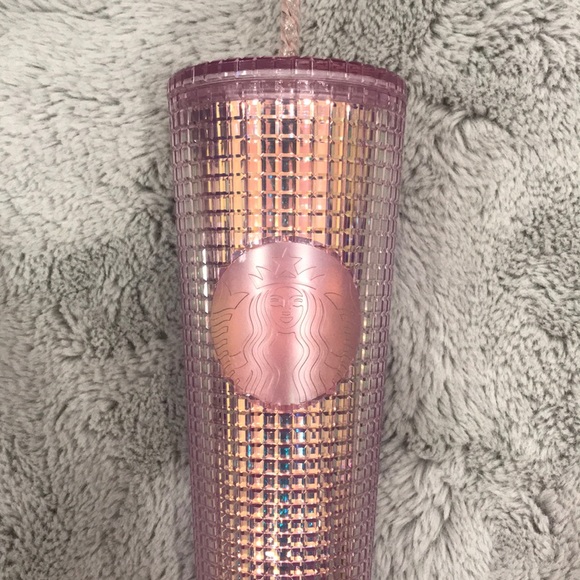 Pink grid Starbucks cup - Picture 2 of 4
